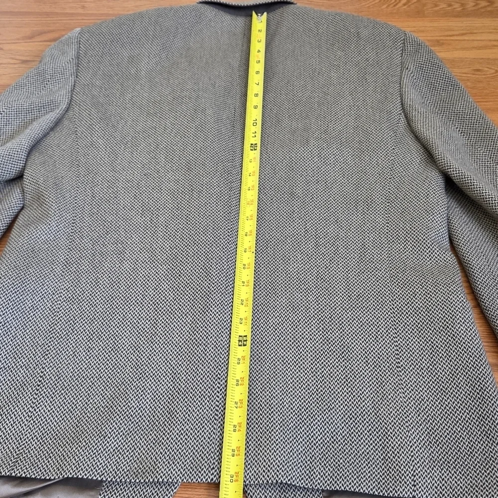 Vintage Valentino Uomo 44R Gray Black Herringbone Pure Wool Blazer Made in Italy